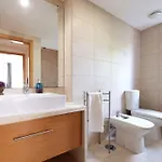 Apartman Elegant Duplex 1Br W- Pool, Parking & Balcony *