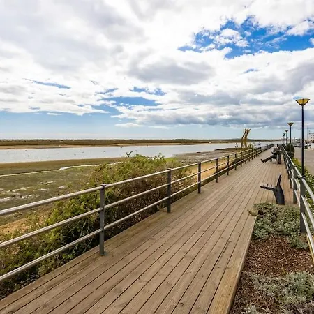 Elegant Duplex 1br W- Pool, Parking & Balcony Cabanas De Tavira
