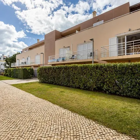 Apartment Gardens Blue Duplex - Barco Gratis